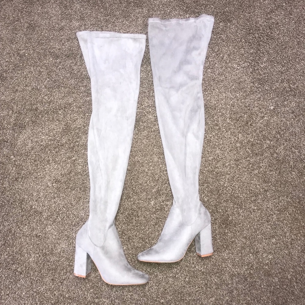 MUST HAVE!! Thigh High Suede Boots